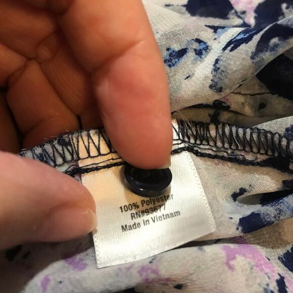 A New Approach Blue High Neck Long Sleeve Sheer Top L Petite - Picture 4 of 5